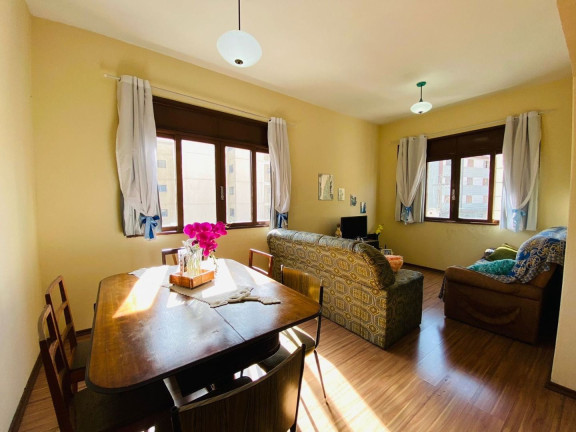 Imagem Imóvel com 1 Quarto à Venda, 45 m² em Várzea - Teresópolis Imagem Imóvel com 1 Quarto à Venda, 45 m² em Várzea - Teresópolis
