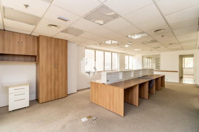 Sala Comercial à Venda, 180 m² em Jardim Paulista - São Paulo