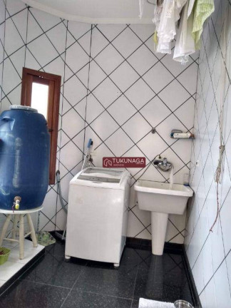 Imagem Sobrado com 3 Quartos à Venda, 305 m² em Jardim Santa Clara - Guarulhos Imagem Sobrado com 3 Quartos à Venda, 305 m² em Jardim Santa Clara - Guarulhos