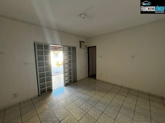 Imagem Imóvel com 3 Quartos à Venda, 432 m² em Setor Aeroporto - Goiânia Imagem Imóvel com 3 Quartos à Venda, 432 m² em Setor Aeroporto - Goiânia