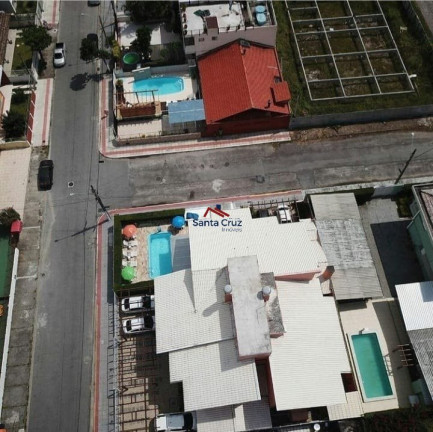 Imagem Imóvel com 11 Quartos à Venda, 535 m² em Canasvieiras - Florianópolis Imagem Imóvel com 11 Quartos à Venda, 535 m² em Canasvieiras - Florianópolis