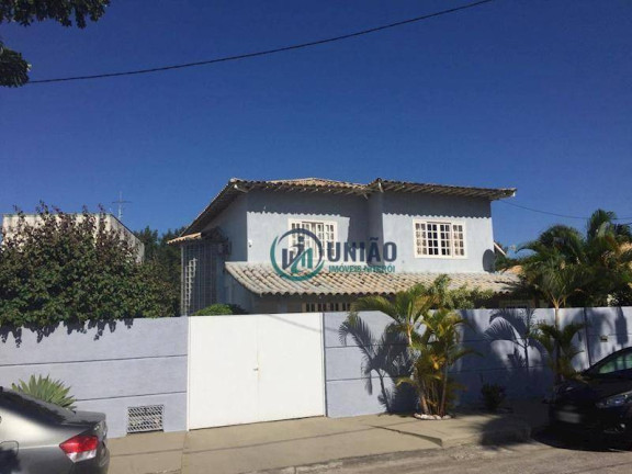 Casa com 4 Quartos à Venda, 220 m² em Itaipu - Niterói