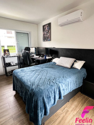Imagem Casa com 3 Quartos à Venda, 262 m² em João Paulo - Florianópolis