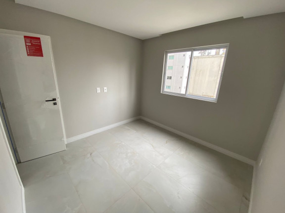 Imagem Apartamento com 3 Quartos à Venda, 130 m² em Pioneiros - Balneário Camboriú
