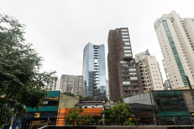 Imagem Apartamento com 2 Quartos à Venda, 103 m² em Itaim Bibi - São Paulo