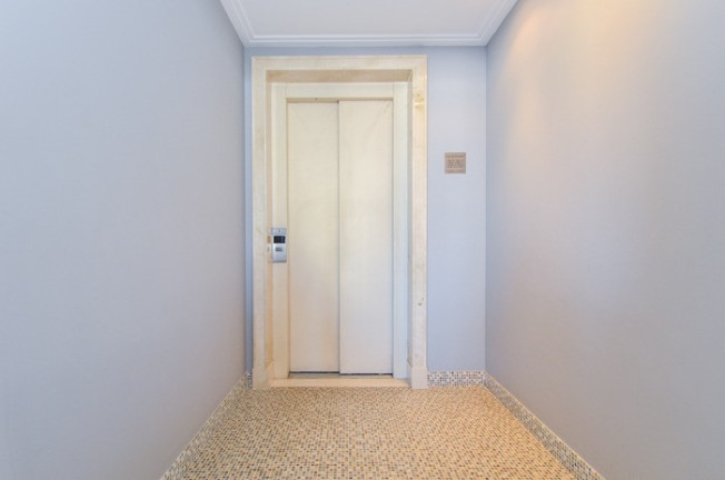 Imagem Apartamento com 3 Quartos à Venda, 202 m² em Moema - São Paulo Imagem Apartamento com 3 Quartos à Venda, 202 m² em Moema - São Paulo