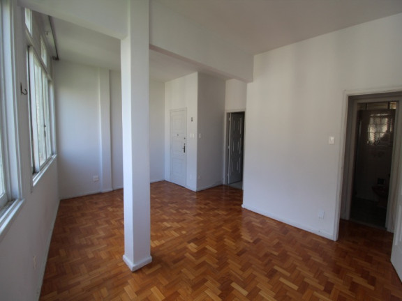 Imagem Apartamento com 2 Quartos à Venda, 81 m² em Copacabana - Rio De Janeiro