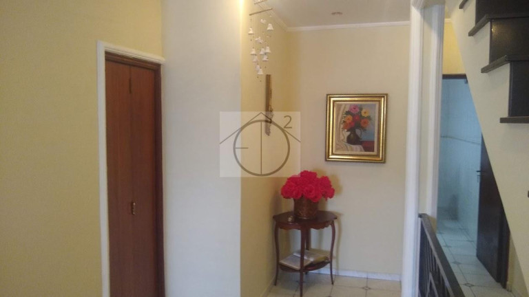 Imagem Casa com 3 Quartos à Venda, 250 m² em Vila Canero - São Paulo