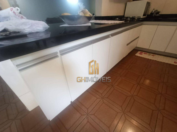 Imagem Casa com 4 Quartos à Venda, 285 m² em Jardim América - Goiânia Imagem Casa com 4 Quartos à Venda, 285 m² em Jardim América - Goiânia