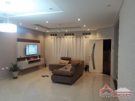 Casa com 4 Quartos à Venda, 244 m² em Loteamento Villa Branca - Jacareí