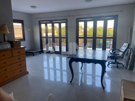Imagem Imóvel com 3 Quartos à Venda, 221 m² em Chácara Das Pedras - Porto Alegre Imagem Imóvel com 3 Quartos à Venda, 221 m² em Chácara Das Pedras - Porto Alegre