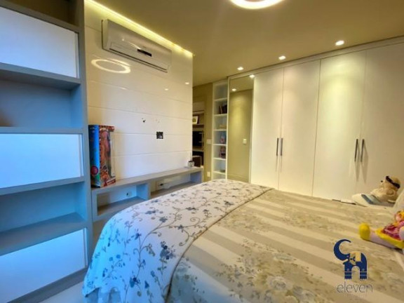 Imagem Apartamento com 4 Quartos à Venda, 243 m² em Paralela - Salvador