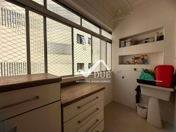 Imagem Apartamento com 2 Quartos à Venda, 65 m² em Embaré - Santos