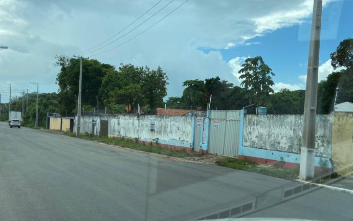 Imagem Terreno à Venda, 2.371 m² em Olho D'água - São Luís Imagem Terreno à Venda, 2.371 m² em Olho D'água - São Luís