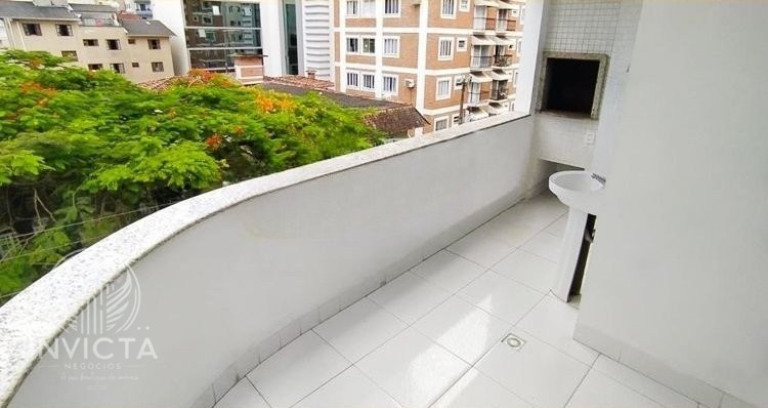 Apartamento com 3 Quartos à Venda, 115 m² em Centro - Balneário Camboriú