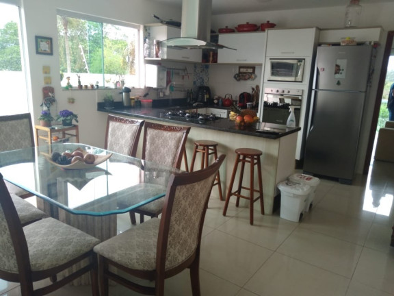 Imagem Casa com 4 Quartos à Venda, 181 m² em Trindade - Florianópolis