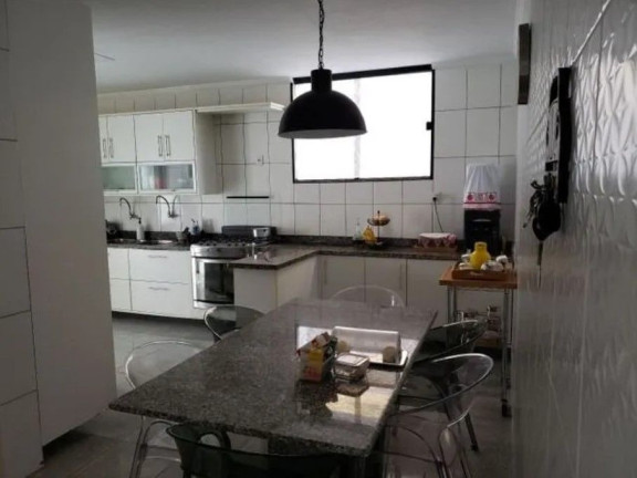 Imagem Casa com 5 Quartos à Venda, 521 m² em Matatu - Salvador