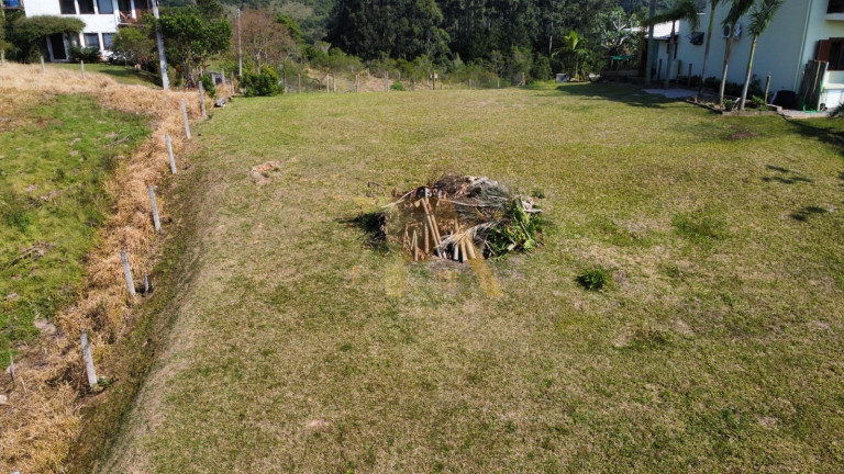 Imagem Imóvel com 2 Quartos à Venda, 156 m² em Areias Do Macacu - Garopaba Imagem Imóvel com 2 Quartos à Venda, 156 m² em Areias Do Macacu - Garopaba