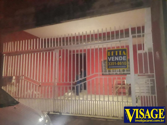 Casa com 2 Quartos à Venda,  em Jd. St. Marina - Jacareí