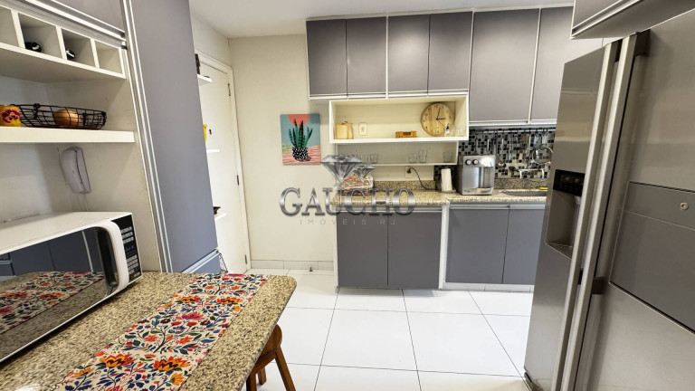 Imagem Apartamento com 3 Quartos à Venda, 127 m² em Barra Da Tijuca - Rio De Janeiro