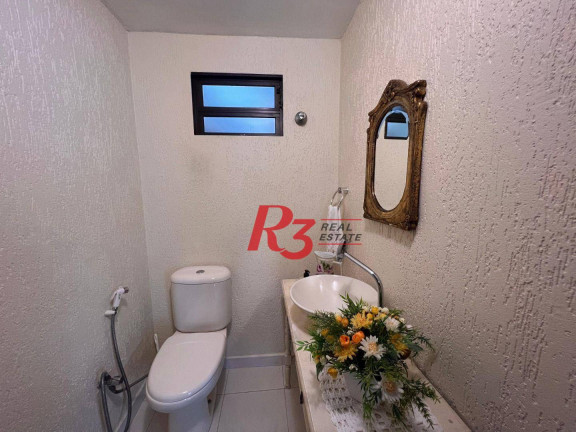 Imagem Sobrado com 3 Quartos à Venda, 169 m² em Boqueirão - Santos Imagem Sobrado com 3 Quartos à Venda, 169 m² em Boqueirão - Santos
