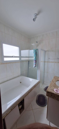 Imagem Casa com 3 Quartos à Venda, 165 m² em Peruíbe