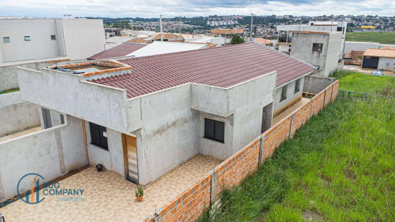 Casa com 3 Quartos à Venda, 80 m² em Cará-cará - Ponta Grossa