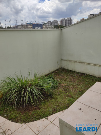 Imagem Sobrado com 3 Quartos à Venda, 250 m² em Vila Assunção - Santo André Imagem Sobrado com 3 Quartos à Venda, 250 m² em Vila Assunção - Santo André