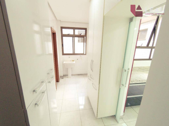 Imagem Apartamento com 4 Quartos à Venda, 306 m² em Medicina - Pouso Alegre Imagem Apartamento com 4 Quartos à Venda, 306 m² em Medicina - Pouso Alegre