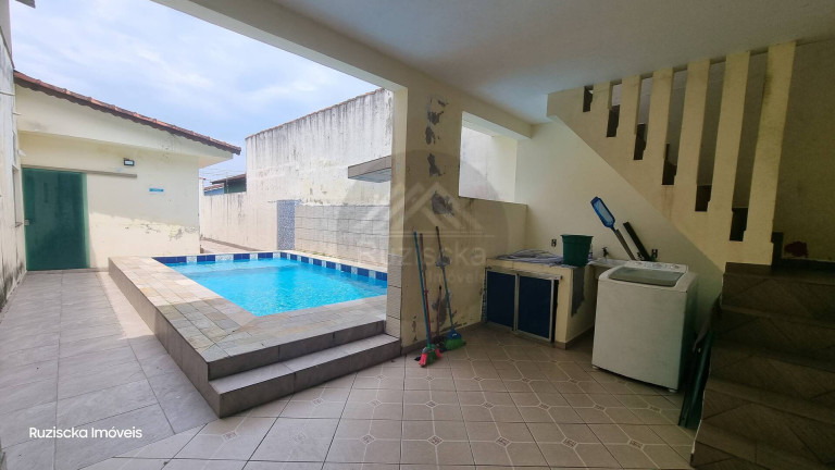 Imagem Casa com 5 Quartos à Venda, 260 m² em Parque Novaro Itanhaém - Itanhaém Imagem Casa com 5 Quartos à Venda, 260 m² em Parque Novaro Itanhaém - Itanhaém