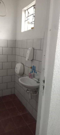 Imagem Loja para Alugar, 60 m² em Pinheirinho - Curitiba Imagem Loja para Alugar, 60 m² em Pinheirinho - Curitiba