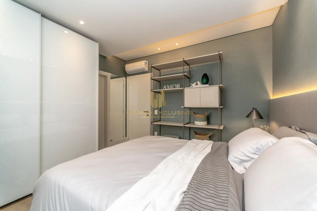 Imagem Apartamento com 4 Quartos à Venda, 238 m² em Barra Sul - Balneário Camboriú Imagem Apartamento com 4 Quartos à Venda, 238 m² em Barra Sul - Balneário Camboriú