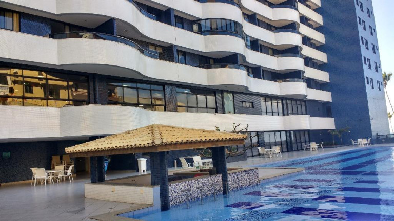 Apartamento com 1 Quarto à Venda ou Locação, 50 m² em Armação - Salvador
