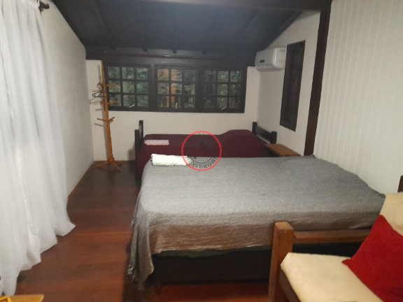 Imagem Casa com 3 Quartos à Venda, 256 m² em Camburi - São Sebastião