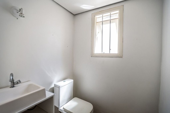 Imagem Casa com 4 Quartos à Venda, 225 m² em Tristeza - Porto Alegre