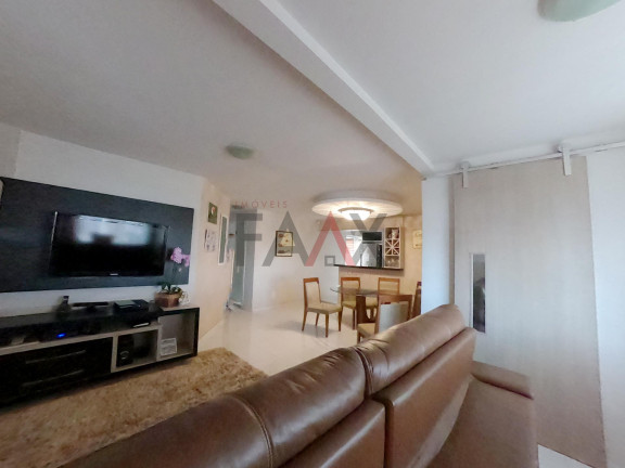 Imagem Casa com 2 Quartos à Venda, 125 m² em Bonsucesso - Guarapuava Imagem Casa com 2 Quartos à Venda, 125 m² em Bonsucesso - Guarapuava