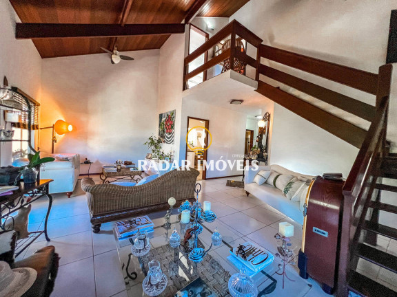 Casa com 4 Quartos à Venda, 190 m² em Peró - Cabo Frio