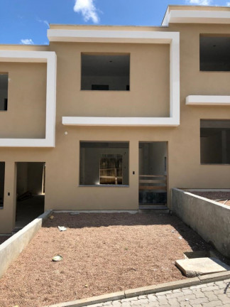 Imagem Casa de Condomínio com 2 Quartos à Venda, 121 m² em Teresópolis - Porto Alegre