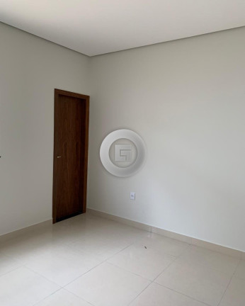 Imagem Casa com 3 Quartos à Venda, 180 m² em Santo Antônio - Montes Claros