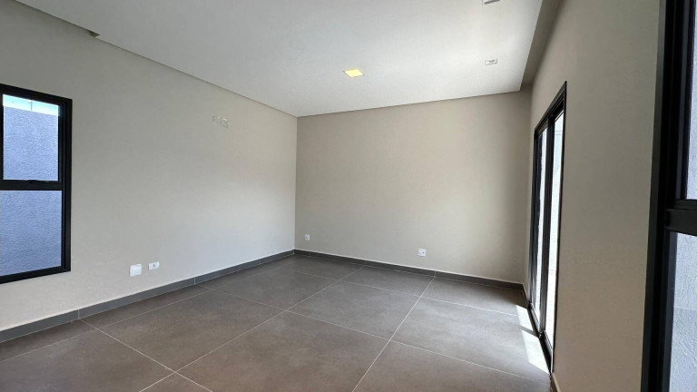 Imagem Casa com 3 Quartos à Venda, 172 m² em Recanto Tropical - Cascavel