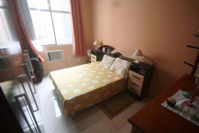 Imagem Apartamento com 1 Quarto para Temporada, 50 m² em Copacabana - Rio De Janeiro