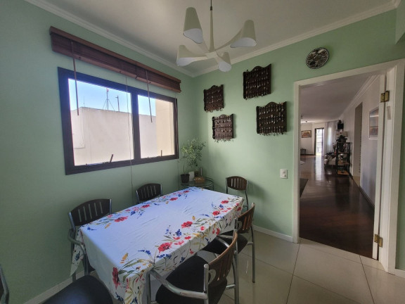 Imagem Apartamento com 4 Quartos à Venda, 201 m² em Moema - São Paulo Imagem Apartamento com 4 Quartos à Venda, 201 m² em Moema - São Paulo