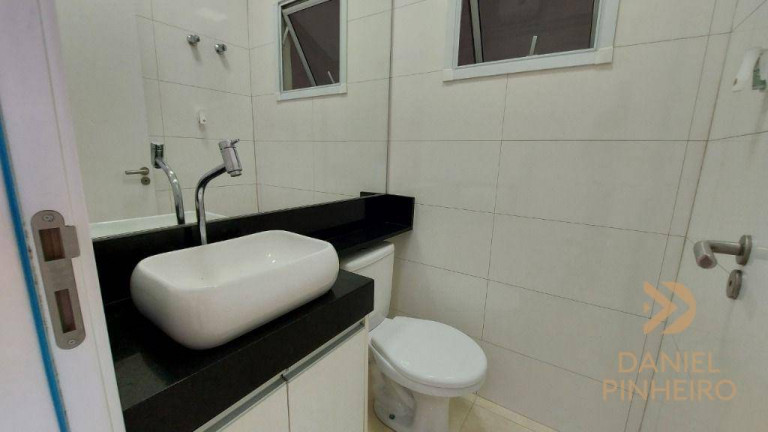 Imagem Apartamento com 2 Quartos à Venda, 100 m² em Vila Guilhermina - Praia Grande