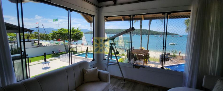 Imagem Casa com 3 Quartos à Venda, 293 m² em Centro - Porto Belo Imagem Casa com 3 Quartos à Venda, 293 m² em Centro - Porto Belo