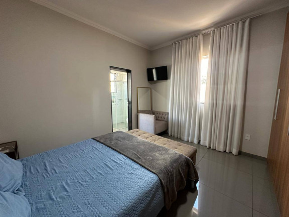 Imagem Casa com 3 Quartos à Venda, 300 m² em Pio Xxii - Itatiaiuçu