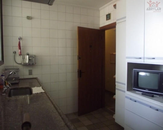 Imagem Imóvel com 2 Quartos à Venda, 128 m² em Centro - Jundiaí Imagem Imóvel com 2 Quartos à Venda, 128 m² em Centro - Jundiaí