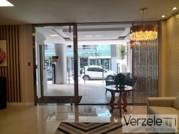 Imagem Apartamento com 3 Quartos à Venda, 105 m² em Centro - Balneário Camboriú Imagem Apartamento com 3 Quartos à Venda, 105 m² em Centro - Balneário Camboriú