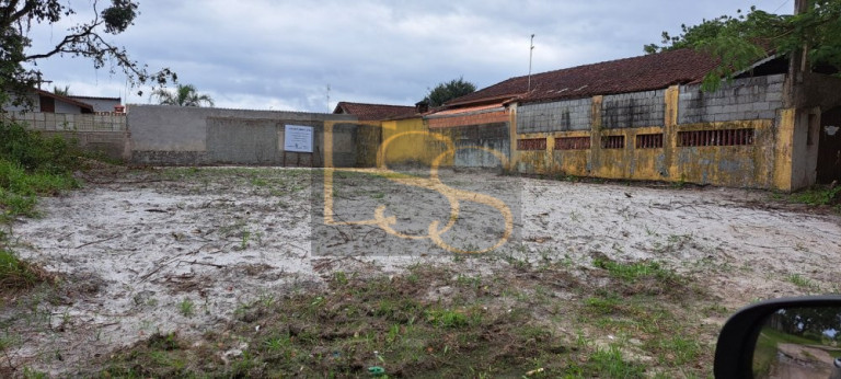 Imóvel à Venda, 48 m² em Jardim Jamaica - Itanhaém