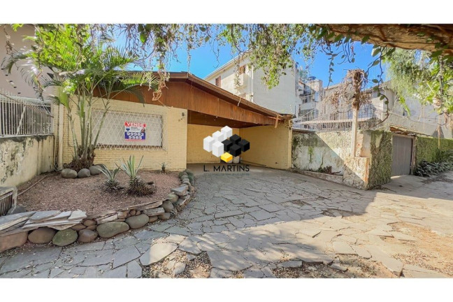 Imagem Casa com 4 Quartos à Venda, 245 m² em Petrópolis - Porto Alegre Imagem Casa com 4 Quartos à Venda, 245 m² em Petrópolis - Porto Alegre