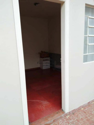 Imagem Casa com 3 Quartos à Venda, 110 m² em Pedregulho - Guaratinguetá